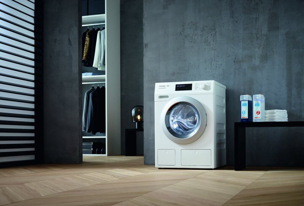 Care for your favourite clothing using a Miele washing machine